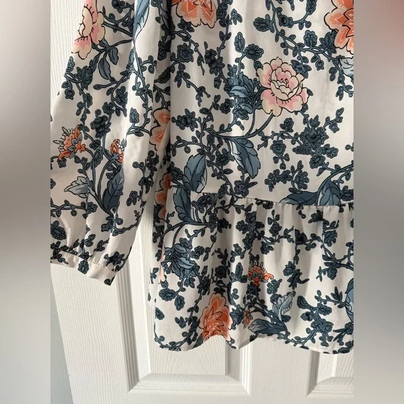 LOFT Size 18 Floral Long Sleeved Blouse 🌀 - Picture 2 of 10